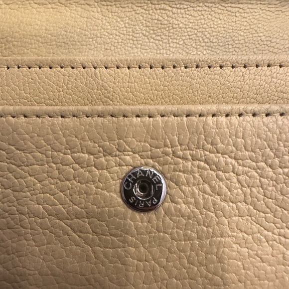 Chanel Calfskin Yellow Leather Compact Wallet with CC Logo - Picture 5 of 13